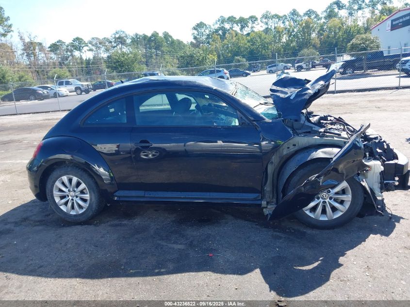 2017 Volkswagen Beetle #Pinkbeetle/1.8T Classic/1.8T S VIN: 3VWF17AT8HM619041 Lot: 43236522