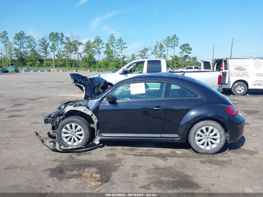 2017 Volkswagen Beetle #Pinkbeetle/1.8T Classic/1.8T S VIN: 3VWF17AT8HM619041 Lot: 43236522