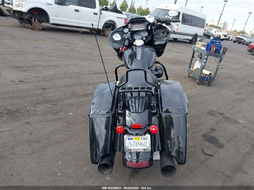 2018 Harley-Davidson Fltrxs Road Glide Special VIN: 1HD1KTC15JB627365 Lot: 43236523