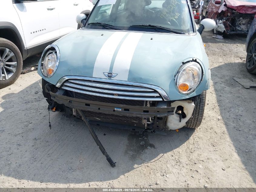 2012 Mini Cooper VIN: WMWSU3C59CT260581 Lot: 43236529