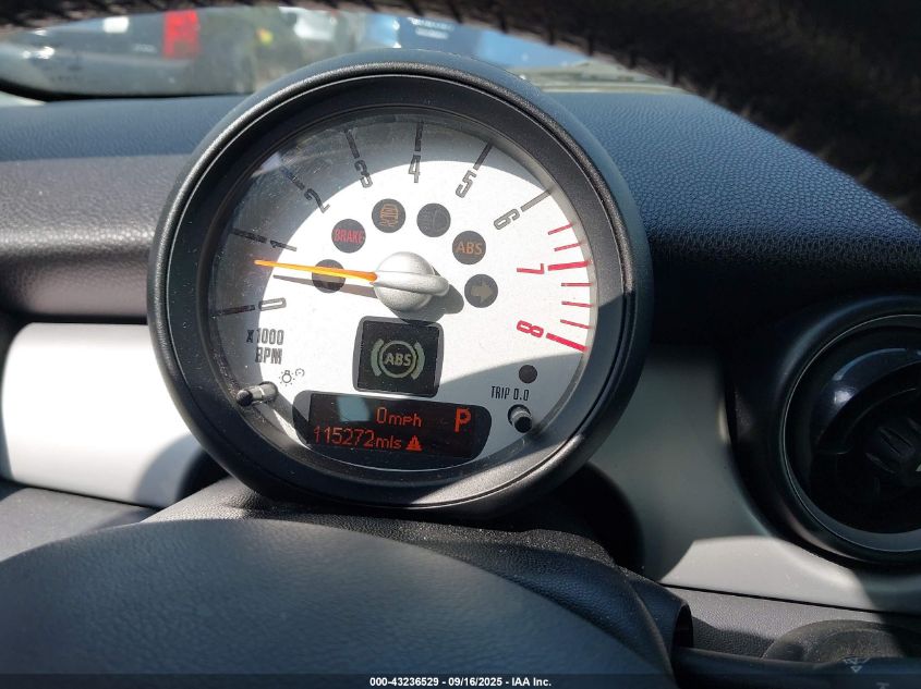 2012 Mini Cooper VIN: WMWSU3C59CT260581 Lot: 43236529