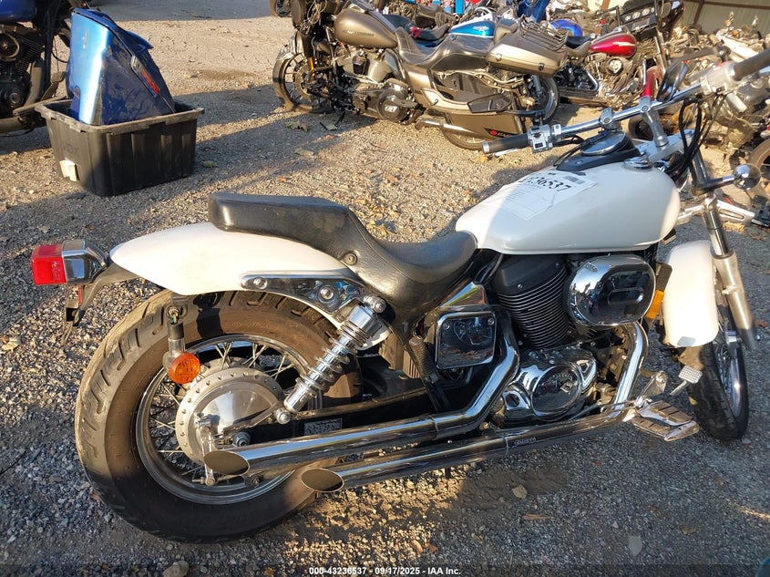 2002 HONDA VT750 DC - JH2RC44012K621617