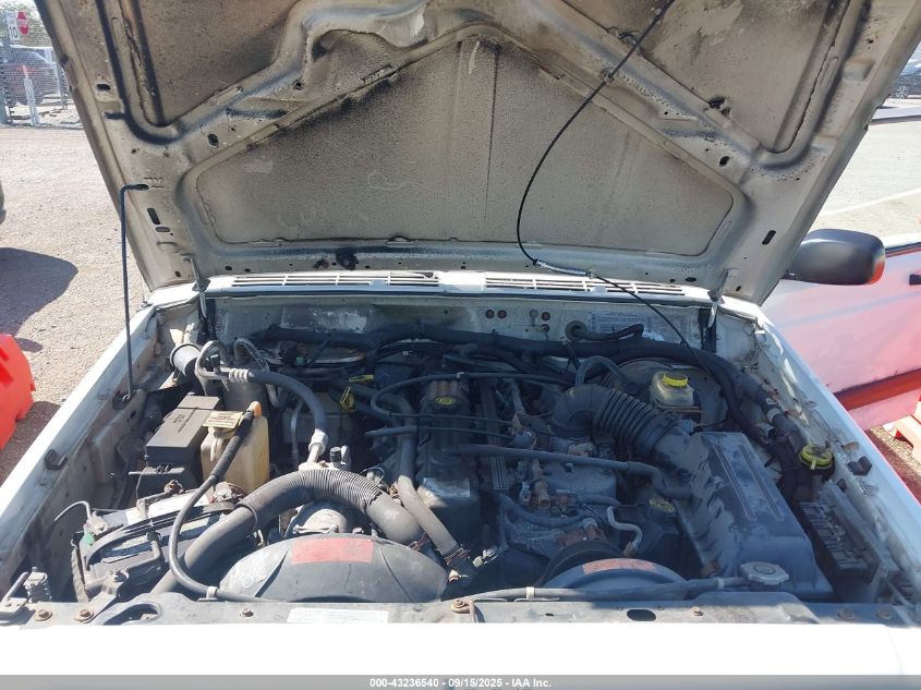 2001 Jeep Cherokee Sport VIN: 1J4FF48S61L583402 Lot: 43236540