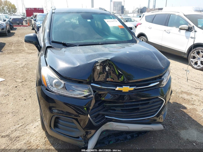 2017 CHEVROLET TRAX LT - 3GNCJLSB9HL174388