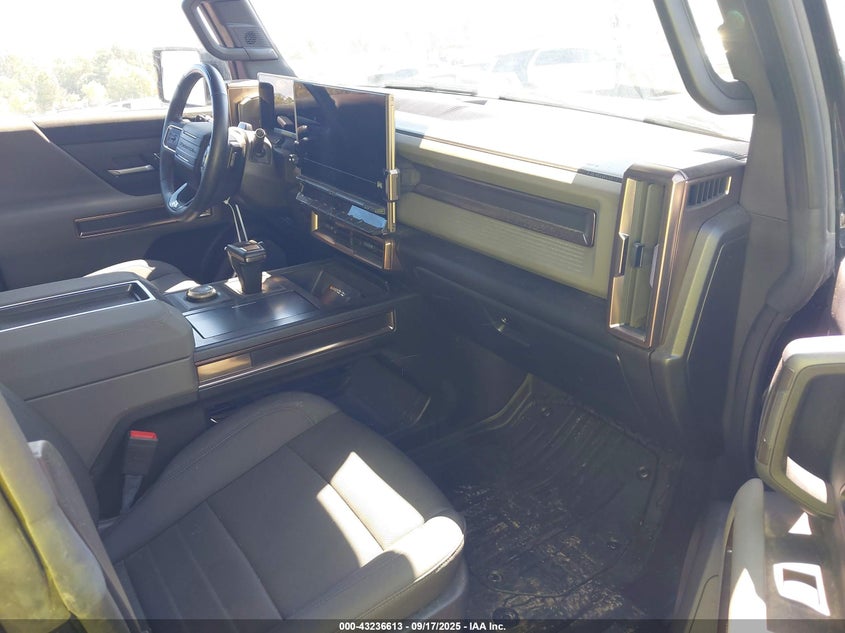 1GKB0NDE0RU109550 2024 GMC HUMMER EV photo no. 5