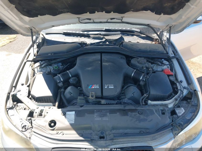 2008 BMW M5 VIN: WBSNB93558CX08579 Lot: 43236635