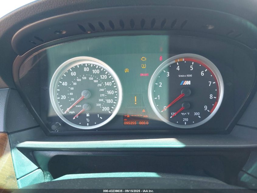 2008 BMW M5 VIN: WBSNB93558CX08579 Lot: 43236635