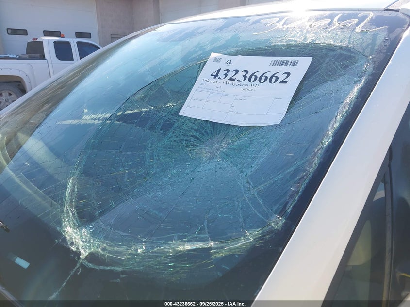 2017 KIA SEDONA LX KNDMB5C15H6335650