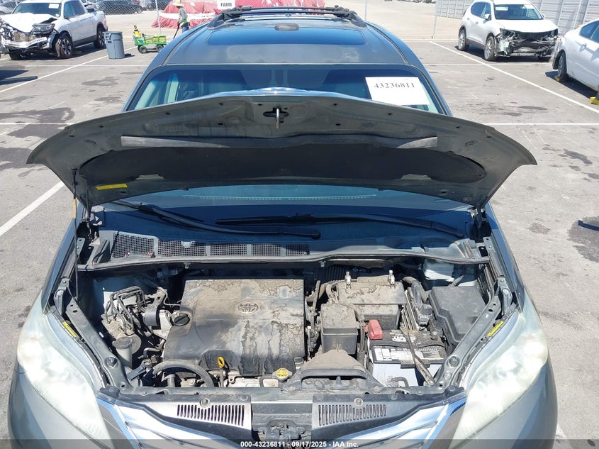 2011 Toyota Sienna Limited V6 VIN: 5TDYK3DC6BS133168 Lot: 43236811