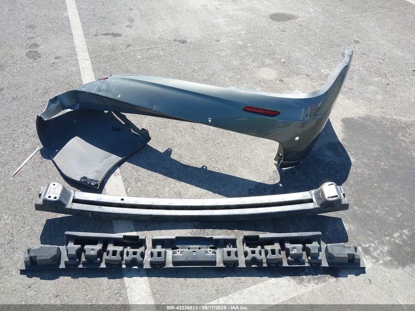 2011 Toyota Sienna Limited V6 VIN: 5TDYK3DC6BS133168 Lot: 43236811