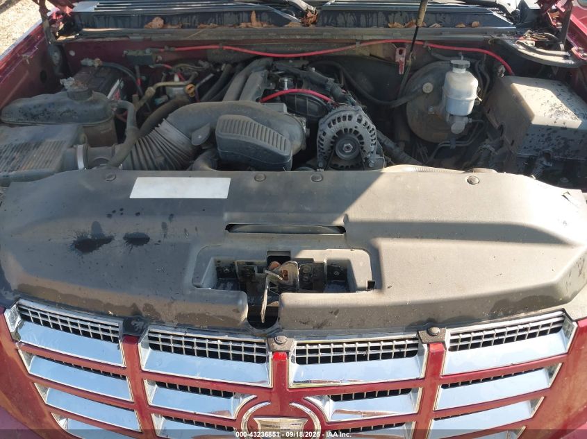 2008 Cadillac Escalade Standard VIN: 1GYEC63898R197995 Lot: 43236851
