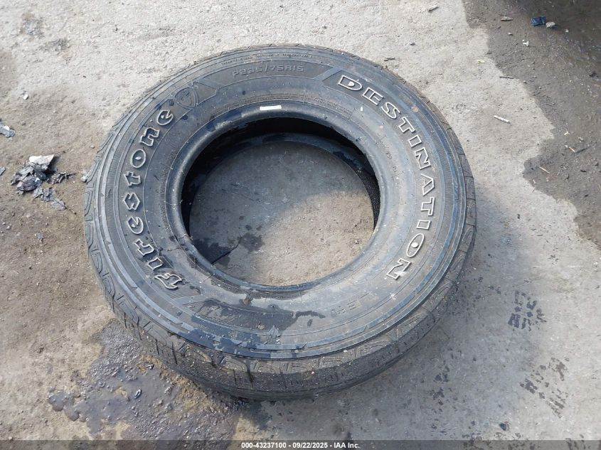 2004 Chevrolet Colorado Ls VIN: 1GCDT136348124639 Lot: 43237100