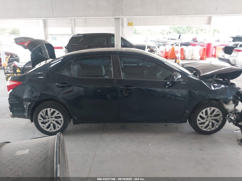 2018 TOYOTA COROLLA LE - 5YFBURHE1JP774041