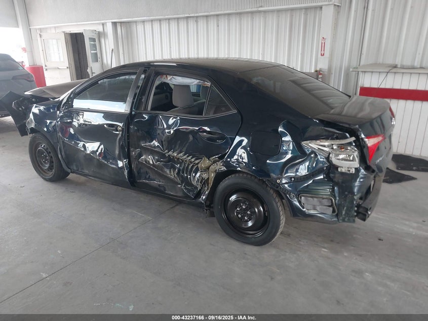 2018 TOYOTA COROLLA LE - 5YFBURHE1JP774041