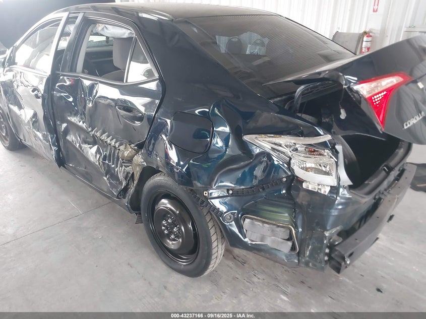 2018 TOYOTA COROLLA LE - 5YFBURHE1JP774041