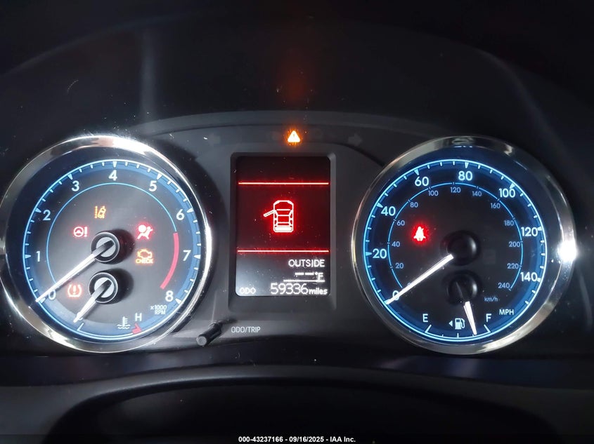 2018 TOYOTA COROLLA LE - 5YFBURHE1JP774041