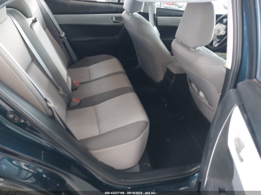 2018 TOYOTA COROLLA LE - 5YFBURHE1JP774041