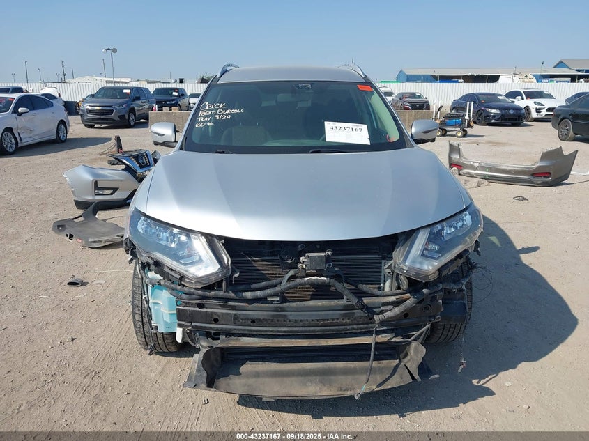 2018 NISSAN ROGUE SV - KNMAT2MV0JP619557