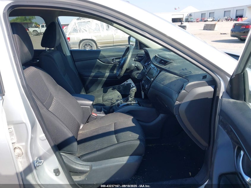 2018 NISSAN ROGUE SV - KNMAT2MV0JP619557