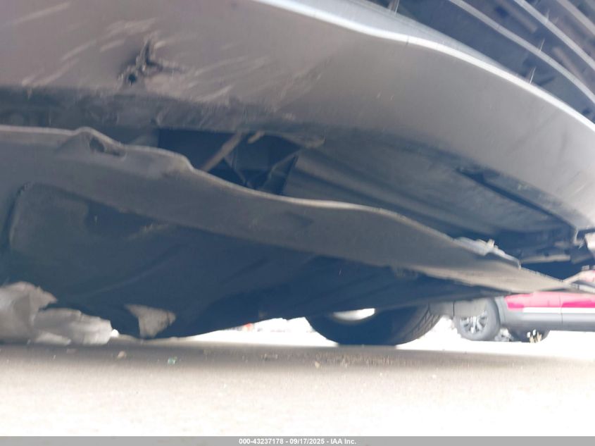 2015 Chrysler 200 Limited VIN: 1C3CCCAB8FN661880 Lot: 43237178