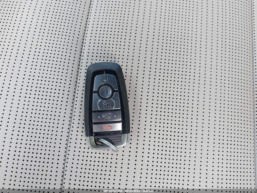 2025 Ford Mustang Ecoboost Premium VIN: 1FAGP8UH2S5104185 Lot: 43237294