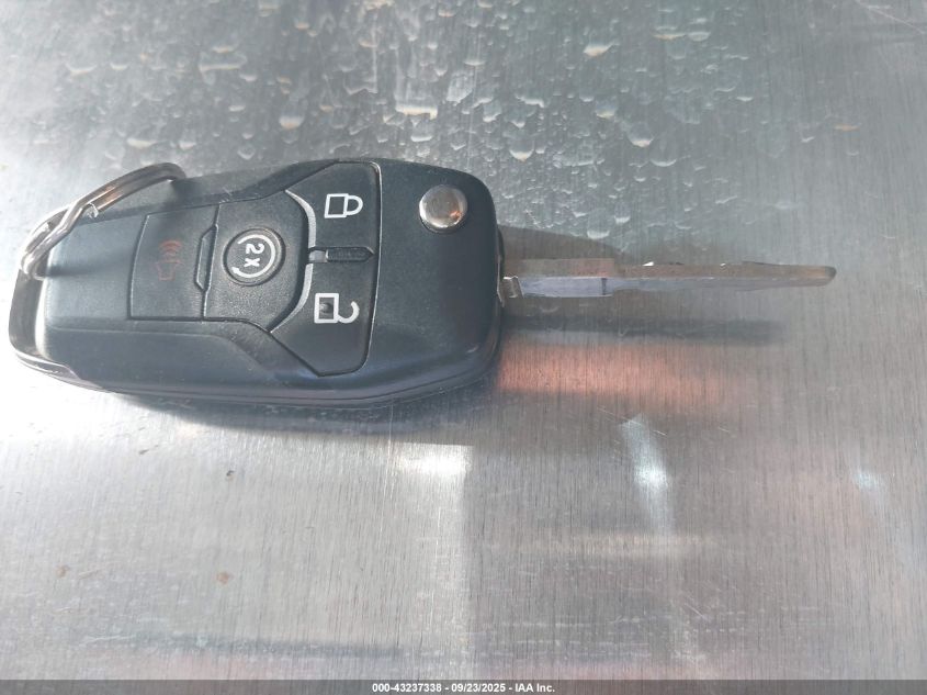 2018 Ford F-350 Chassis Xl VIN: 1FD8W3FT7JEB96166 Lot: 43237338