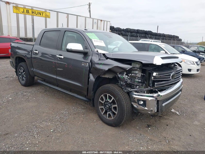 2018 TOYOTA TUNDRA 1794 5.7L V8 - 5TFAY5F1XJX725205