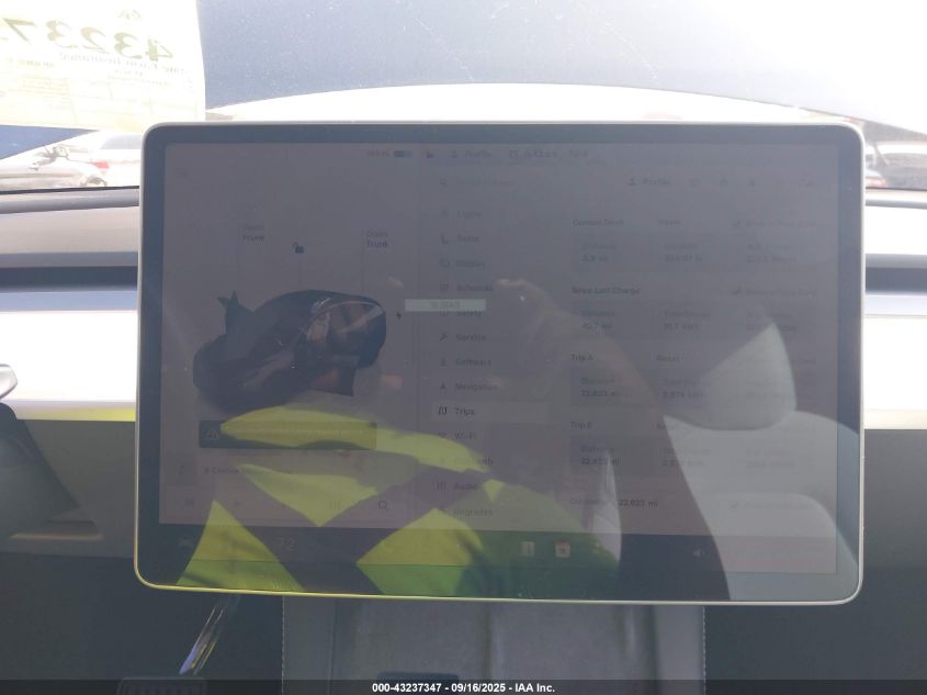 2023 Tesla Model Y Awd/Long Range Dual Motor All-Wheel Drive VIN: 7SAYGDEE4PA167984 Lot: 43237347