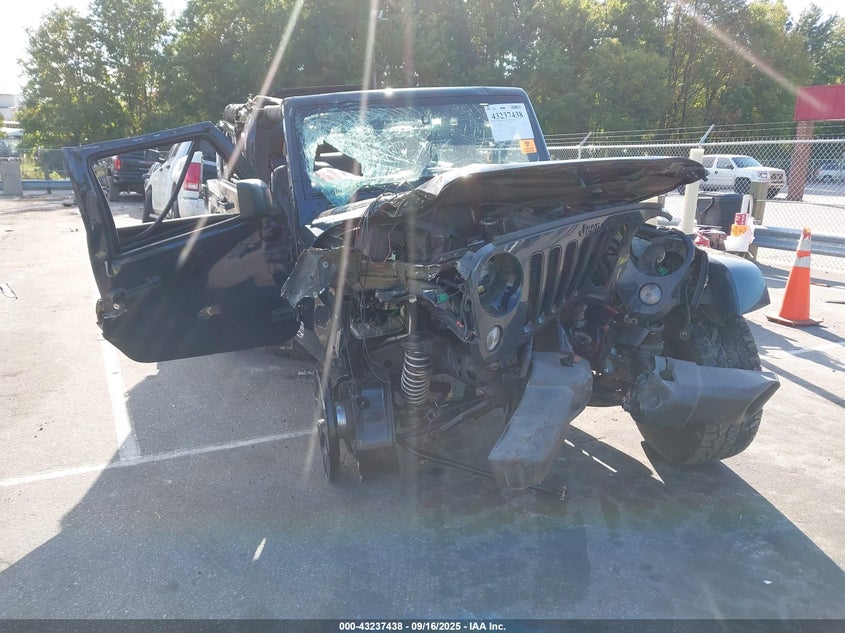 2017 JEEP WRANGLER UNLIMITED SMOKY MOUNTAIN 4X4 - 1C4BJWEG3HL620303