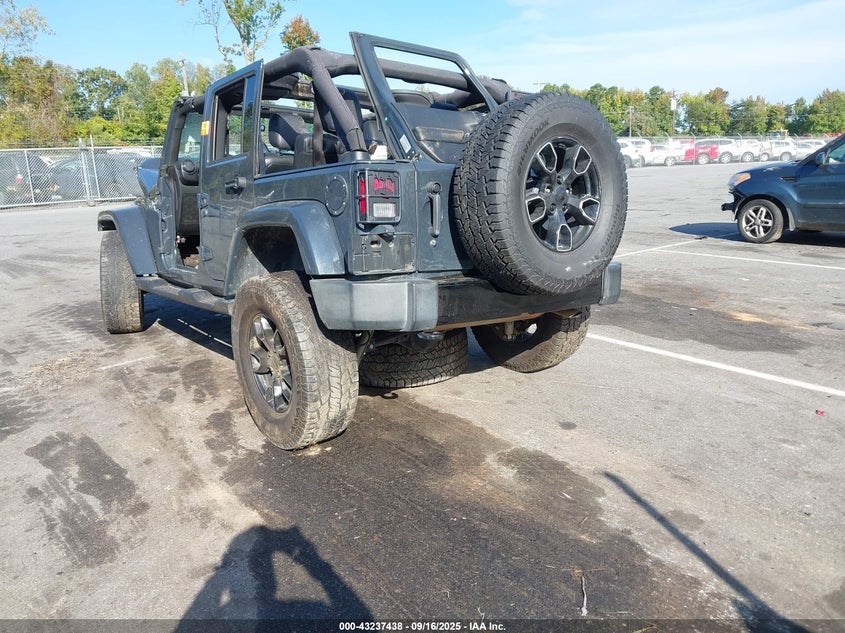 2017 Jeep Wrangler Unlimited Smoky Mountain 4X4