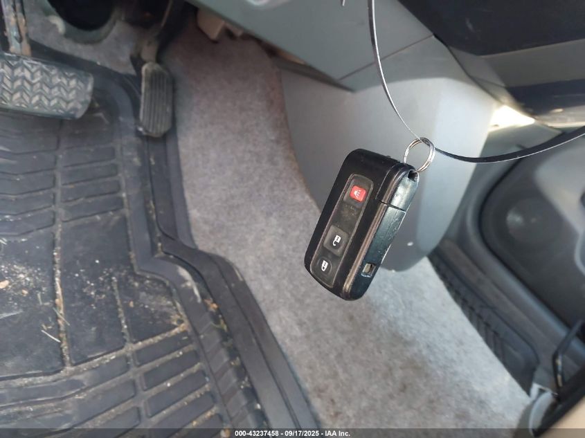 2008 Toyota Prius VIN: JTDKB20U987744233 Lot: 43237458