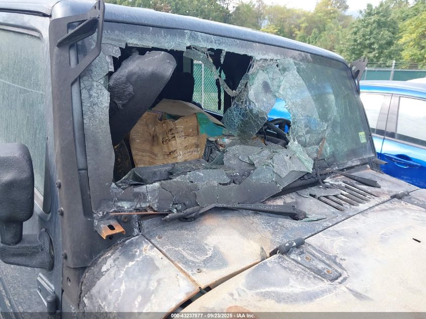 2008 Jeep Wrangler Unlimited X VIN: 1J4GA39148L595125 Lot: 43237577