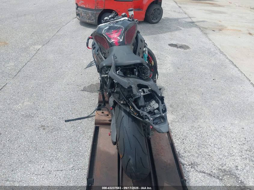 2020 Kawasaki Zx636 K VIN: JKBZXJH10LA005063 Lot: 43237583