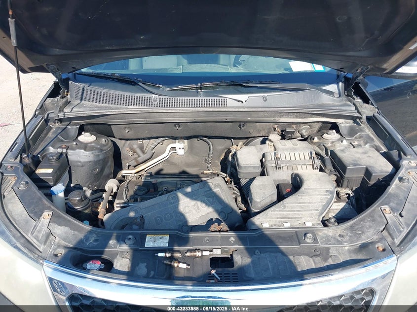 2011 Kia Sorento Lx VIN: 5XYKTCA15BG054271 Lot: 43237588