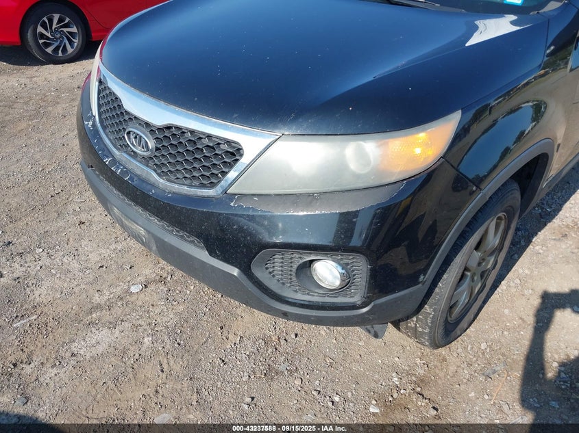 2011 Kia Sorento Lx VIN: 5XYKTCA15BG054271 Lot: 43237588