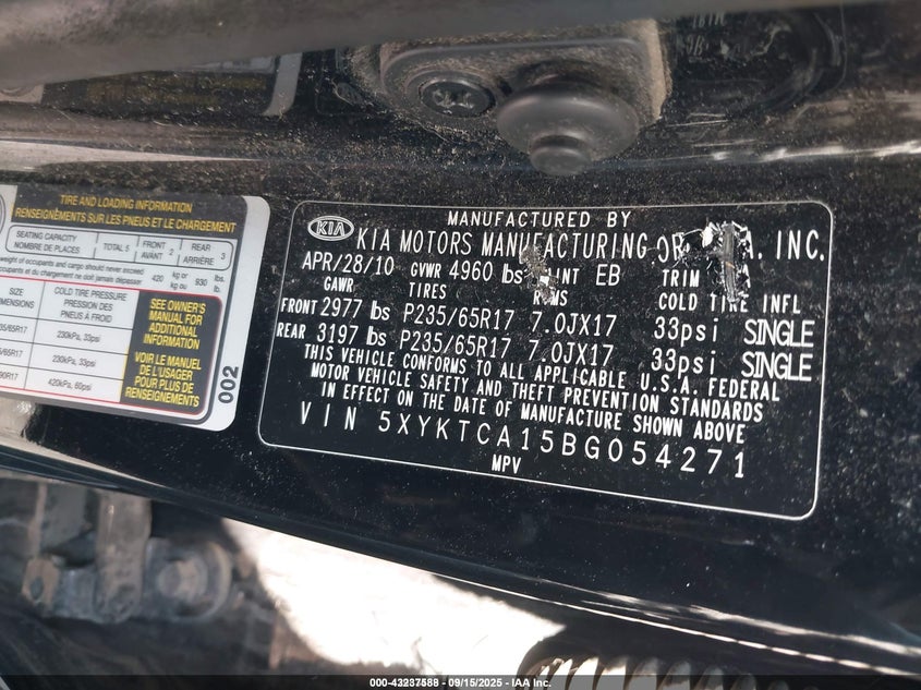 2011 Kia Sorento Lx VIN: 5XYKTCA15BG054271 Lot: 43237588