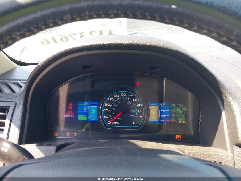 2010 Ford Fusion Hybrid VIN: 3FADP0L33AR137184 Lot: 43237616