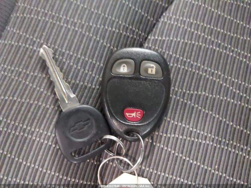 2015 Chevrolet Traverse Ls VIN: 1GNKRFKD6FJ157611 Lot: 43237646