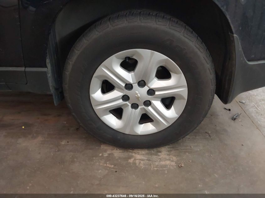 2015 Chevrolet Traverse Ls VIN: 1GNKRFKD6FJ157611 Lot: 43237646