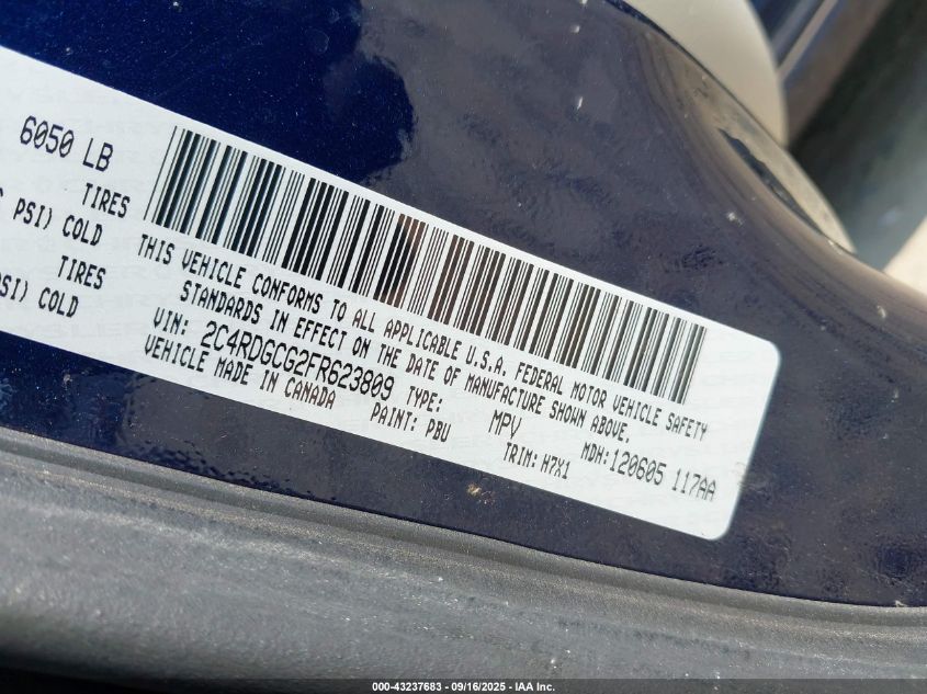 2015 Dodge Grand Caravan Sxt VIN: 2C4RDGCG2FR623809 Lot: 43237683