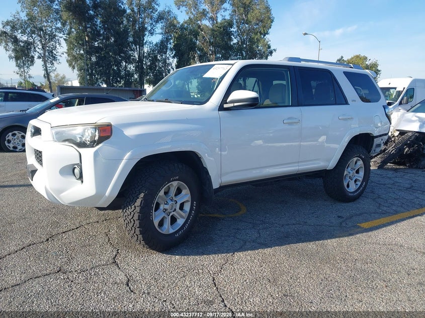 2014 TOYOTA 4RUNNER SR5 - JTEBU5JR5E5164681