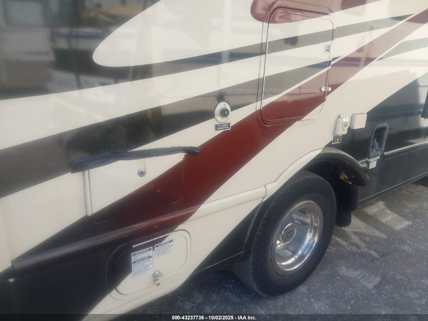 2010 Ford E-450 Cutaway VIN: 1FDXE4FS3ADA25464 Lot: 43237736