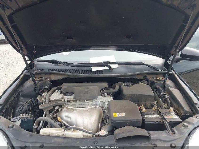 2017 TOYOTA CAMRY SE 4T1BF1FK3HU356402