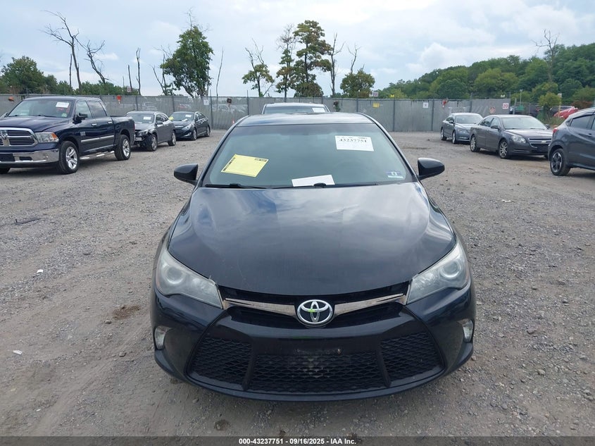 2017 TOYOTA CAMRY SE 4T1BF1FK3HU356402