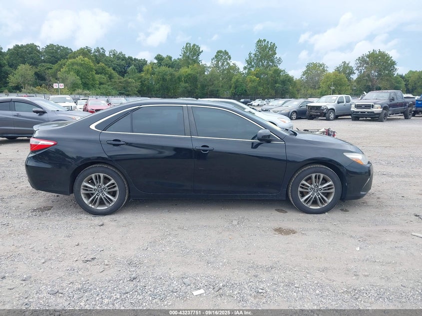 2017 TOYOTA CAMRY SE 4T1BF1FK3HU356402