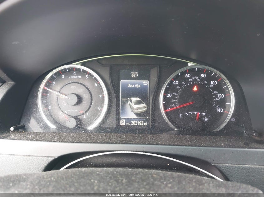 2017 TOYOTA CAMRY SE 4T1BF1FK3HU356402