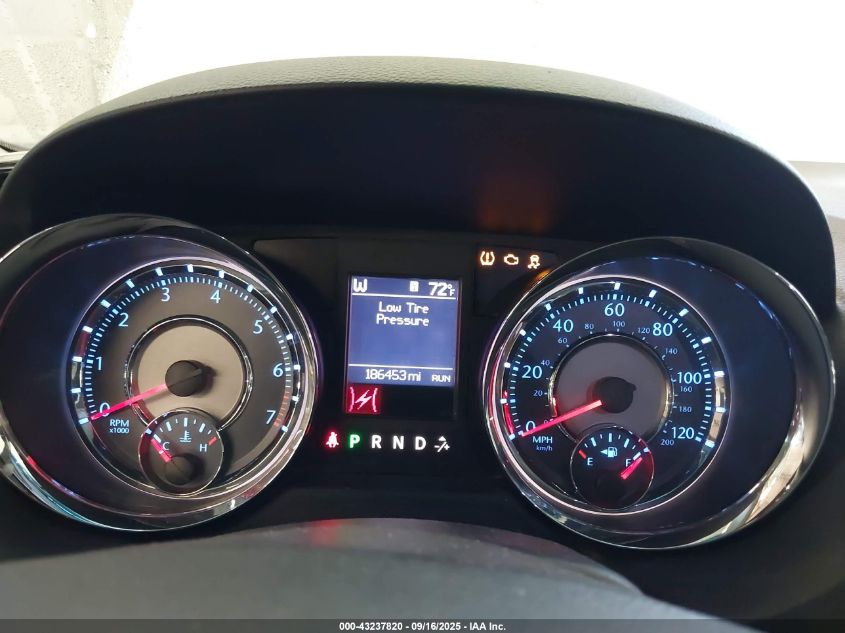 2011 Chrysler Town & Country Touring VIN: 2A4RR5DG3BR687494 Lot: 43237820