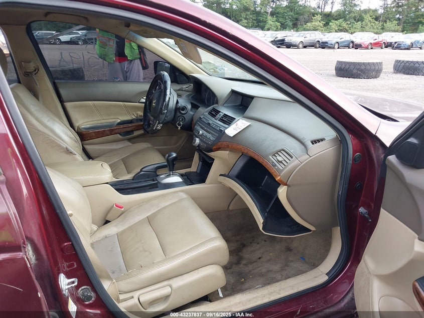 1HGCP2F8XAA175631 2010 HONDA ACCORD photo no. 5