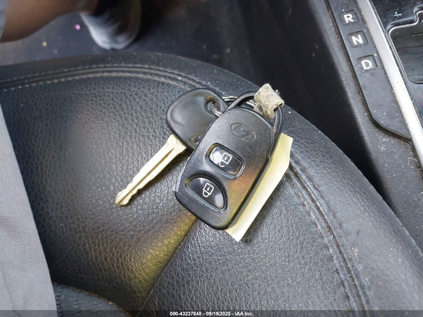 2010 Hyundai Tucson Gls VIN: KM8JUCAC1AU077176 Lot: 43237848