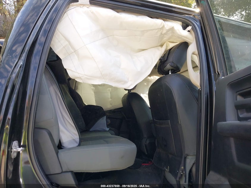 2017 RAM 1500 EXPRESS  4X4 5'7 BOX - 3C6RR7KT0HG784546